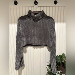 Crop Turtle Neck Sweater - *Never Worn*